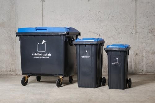 Papierbehälter Drei Papierbehälter in unterschiedlichen Größen.