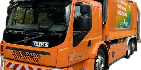 2. Volvo - vollelektrisches Abfallsammelfahrzeug